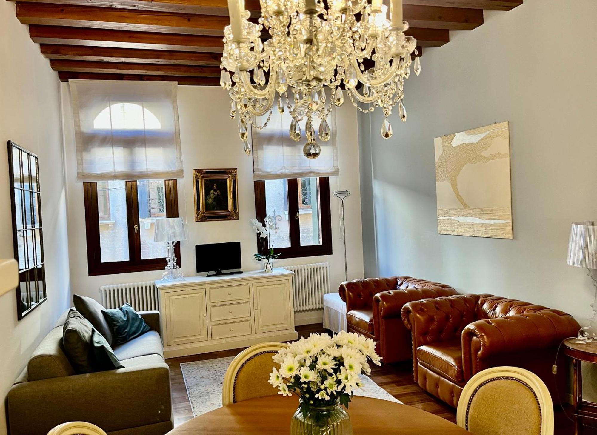Santa Caterina: Charming Apartment Treviso Eksteriør bilde